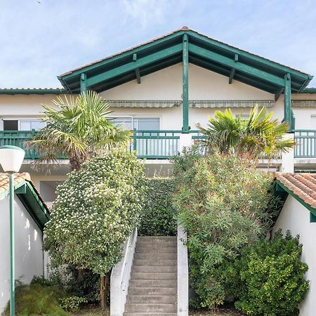 Larrun - Vue Sur La Montagne Proche De La Plage Bidart Exterior photo